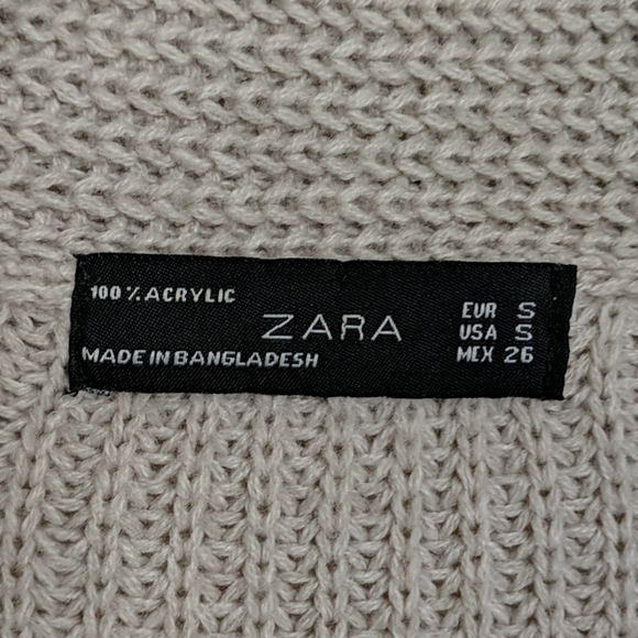 Zara Cardigan Sweater - Picture 2 of 6